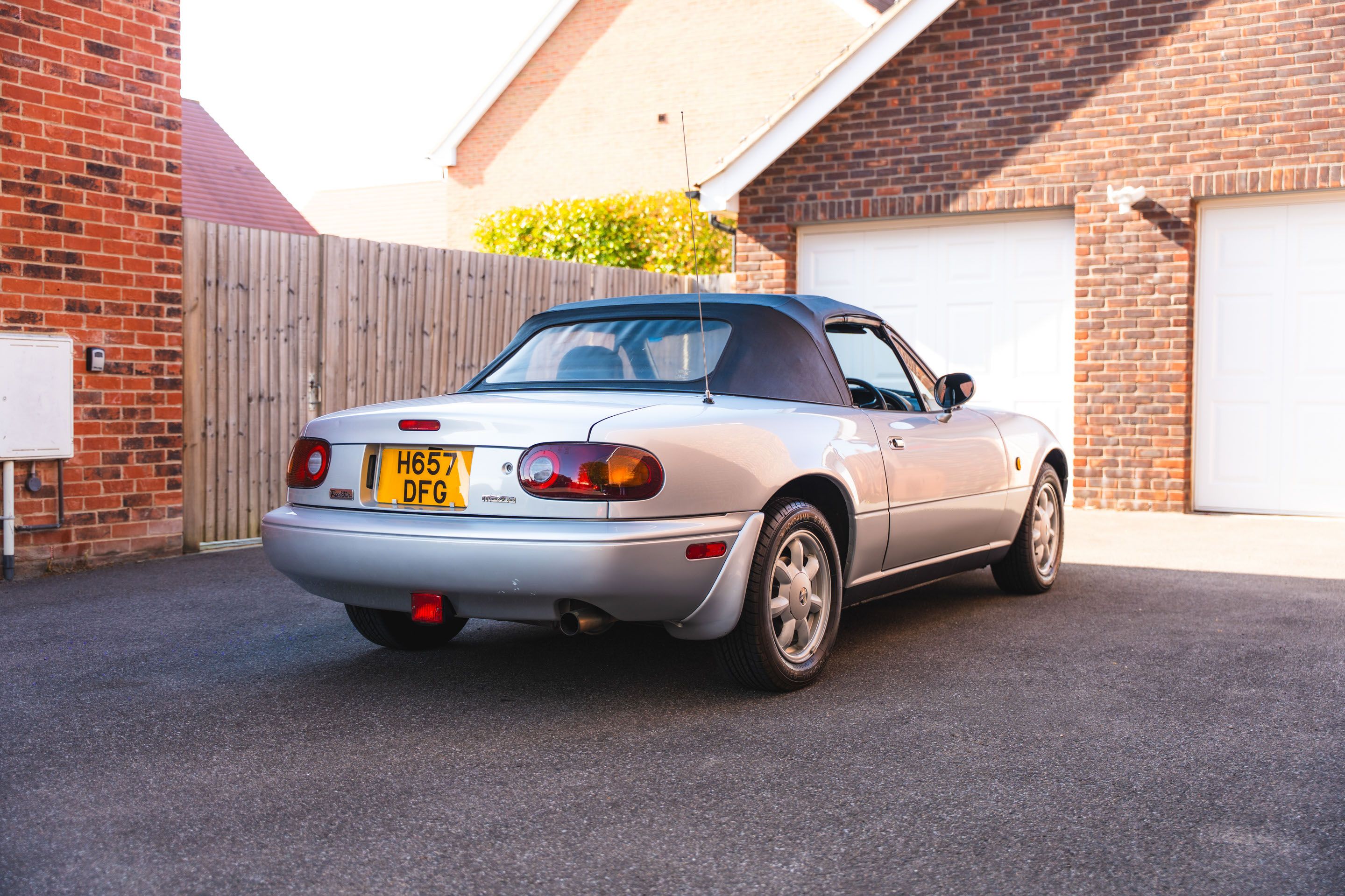 Photo 4 - Rear